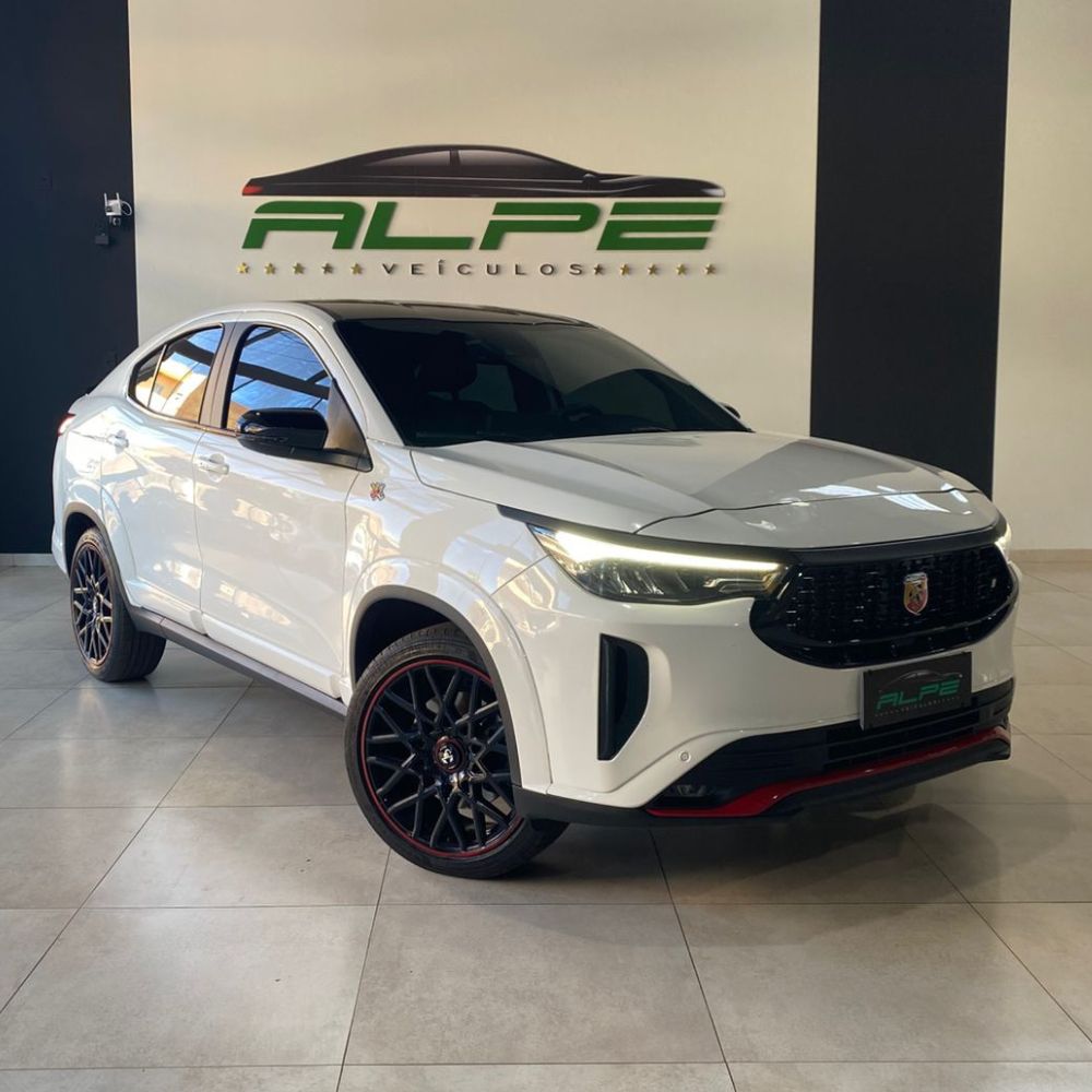 ABARTH FASTBACK 1.3 TURBO AUTOM (FLEX) 2025