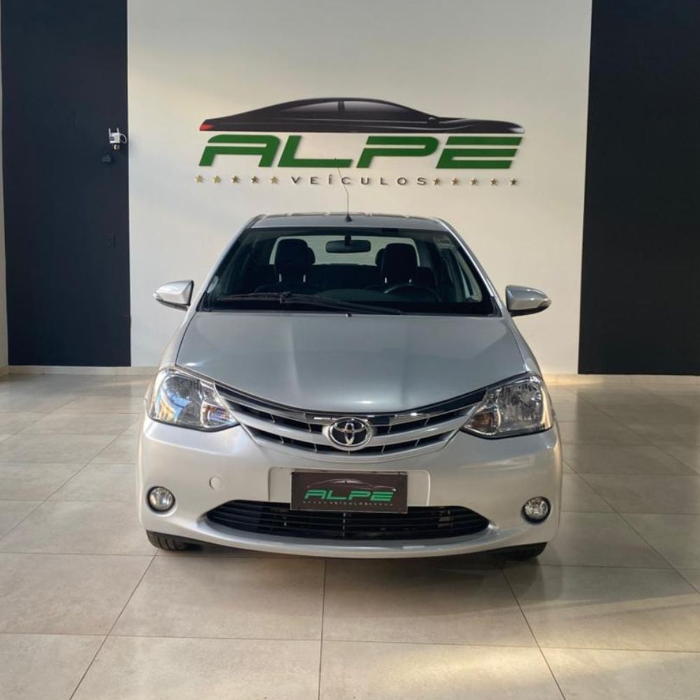 ETIOS XLS 1.5 MAN (FLEX) 2016