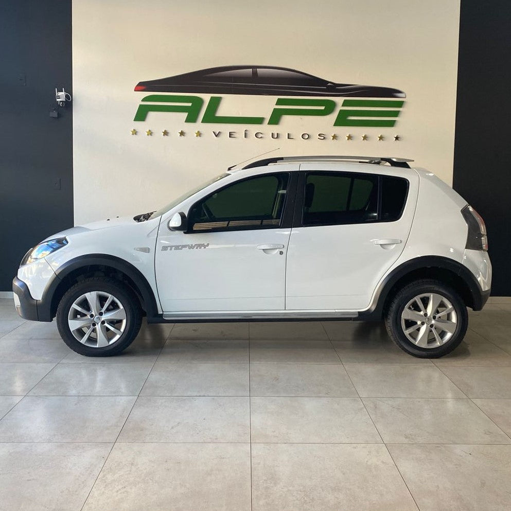 SANDERO STEPWAY 1.6 AUTOM  (FLEX) 2014