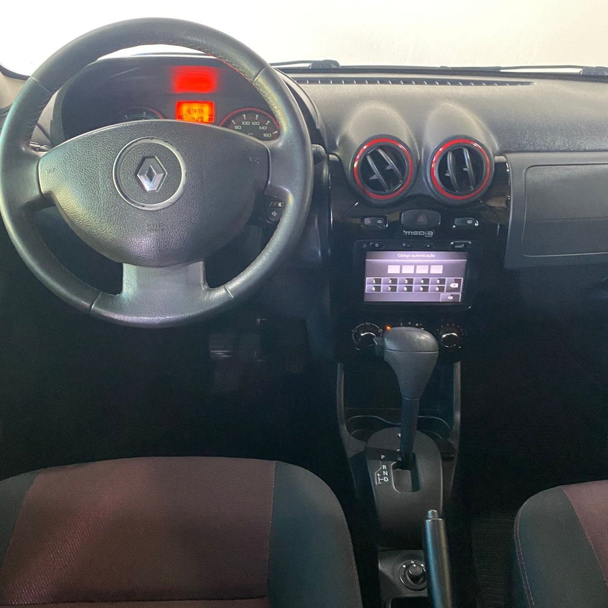 SANDERO STEPWAY 1.6 AUTOM  (FLEX) 2014