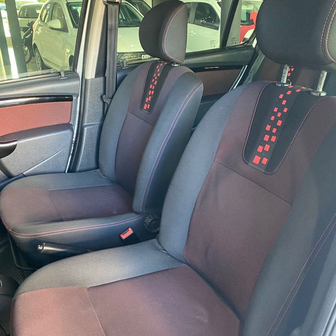 SANDERO STEPWAY 1.6 AUTOM  (FLEX) 2014