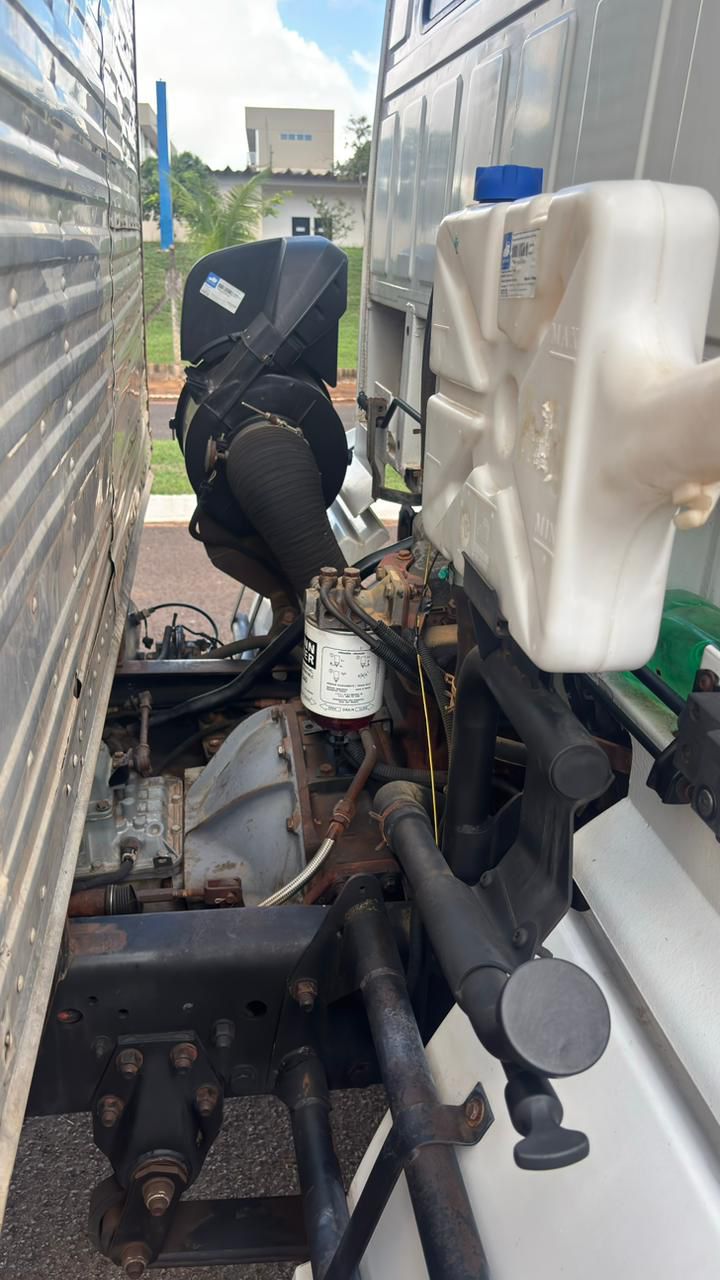 VW 13-180 180C (DIESEL) 2002