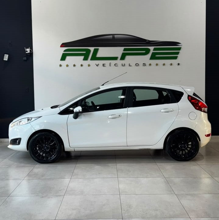 FIESTA 1.6 16V FLEX AUT. TITANIUM 4P 2015